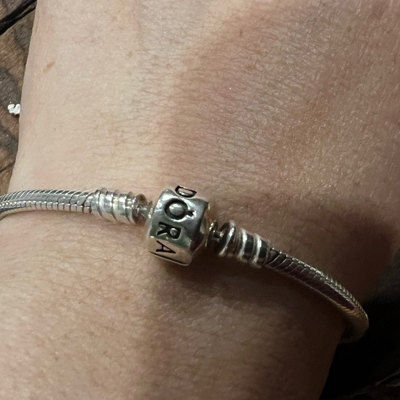 Authentic Classic Moments Pandora Barrel Clasp Bracelet Snake Chain 19cm 7.5” - Picture 3 of 5